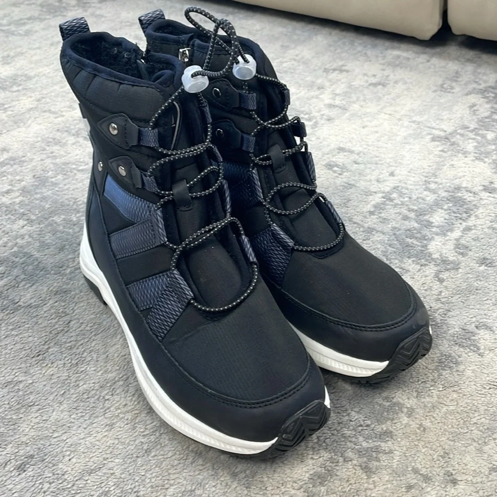 New Khombu Alessia Boot US Ski Team Black Lace Up Warm Winter Sz 10